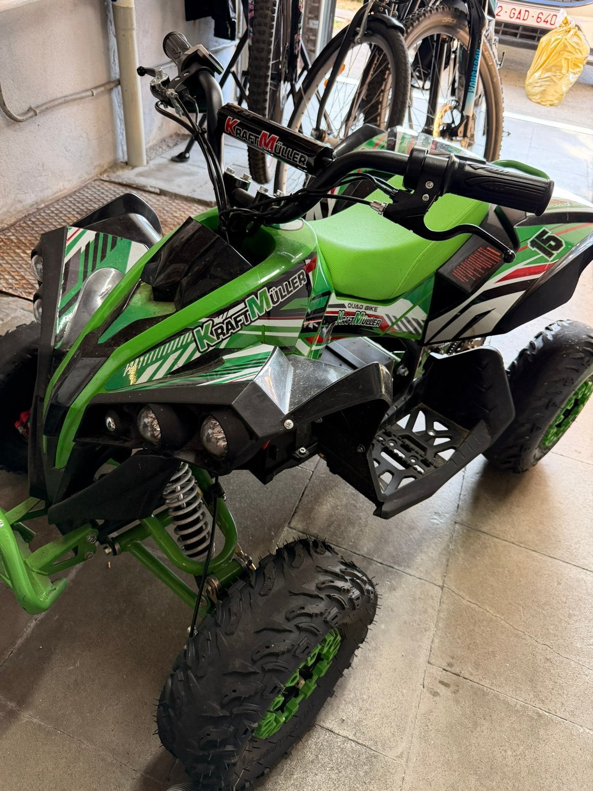 1500W Elektrische Quad voor kinderen, Ophalen of Verzenden, Zo goed als nieuw