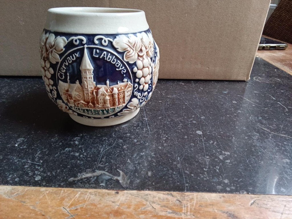 Vintage Luxemburg souvenir bierpul  – reliëf, Antiek en Kunst, Ophalen