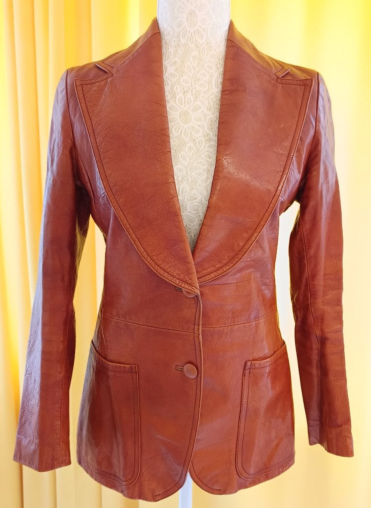 Veste en cuir Hennica Vammala Finland. taille 36, Enlèvement ou Envoi, Taille 36 (S), Comme neuf, Brun