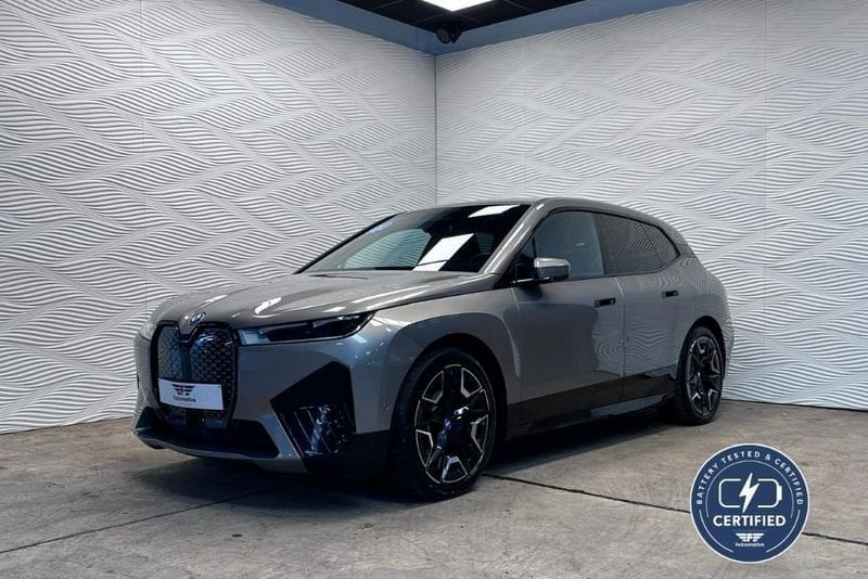 BMW iX xDrive40*76.6kWh*96.2% SOH*"EDITION"*BTW*, Auto's, BMW, Automaat, https://public.car-pass.be/vhr/0c7d4c31-74ad-44fd-a6b7-2065e12e44e2