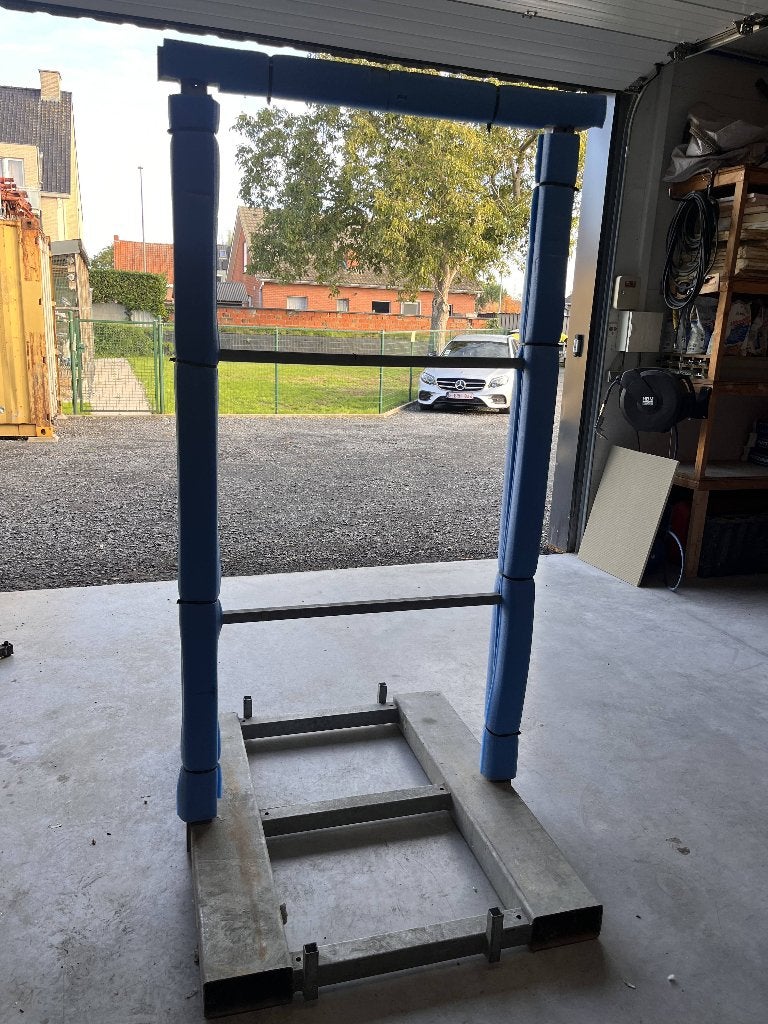 Raambok / bok voor grote werkstukken (moet snel weg), Ophalen