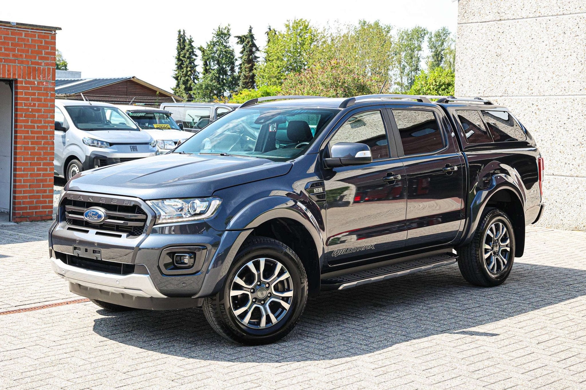 Ford Ranger WILDTRACK-UITVOERING*ZETELVERWARMING*LEDER*NAVIG, Auto's, Automaat, Gebruikt, Parkeersensor, Leder