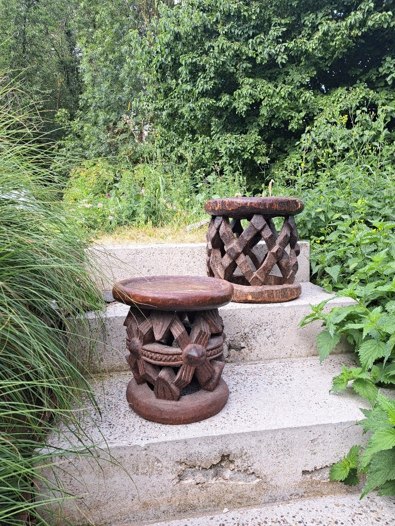 Afrikaanse ontlasting, Overige onderwerpen, 20 - 50 cm, Hout, Bruin