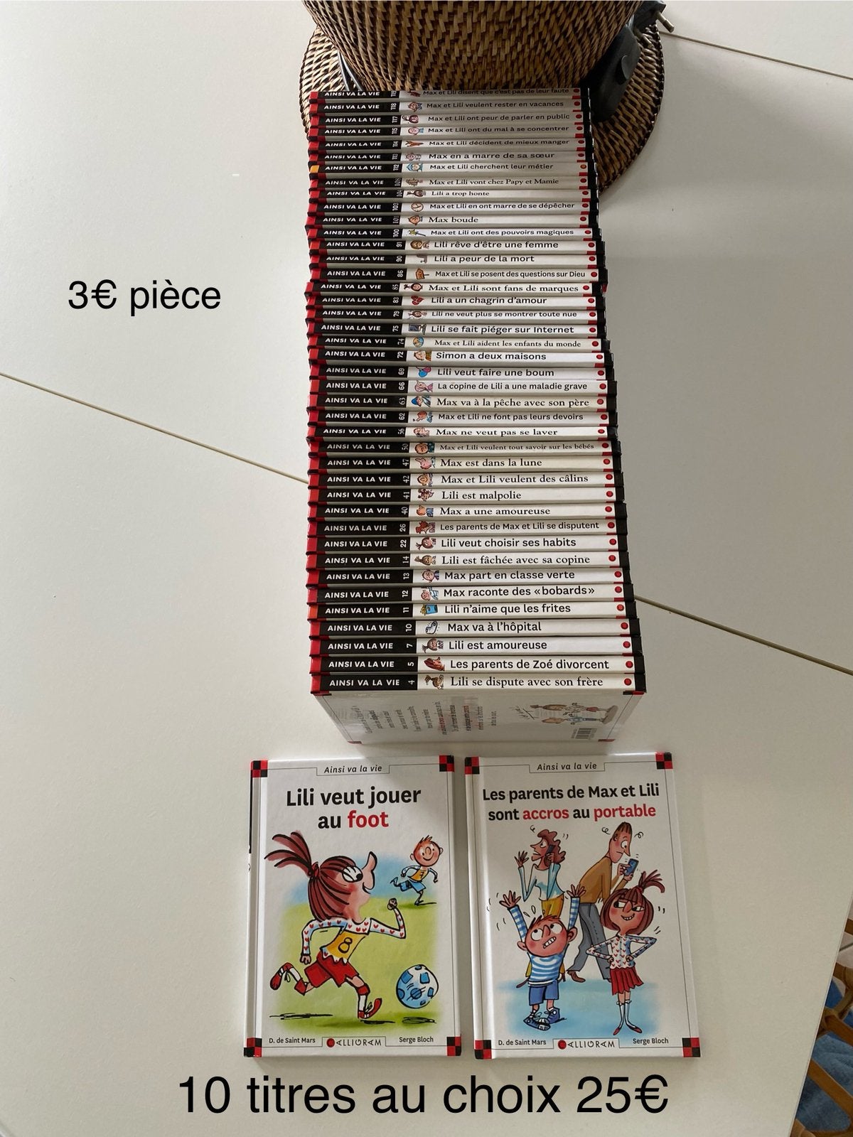 Livre max et lili en parfait retat 10 titres zu choix 25€, Enlèvement ou Envoi, Comme neuf