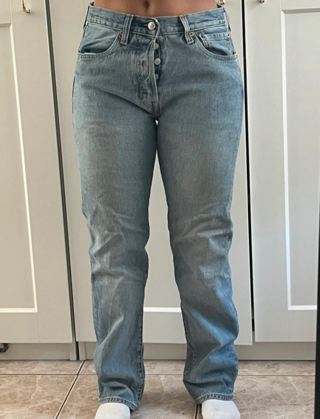 jeans broek levi’s, Vêtements | Hommes, Jeans, Enlèvement ou Envoi, Comme neuf, Bleu, W32 (confection 46) ou plus petit