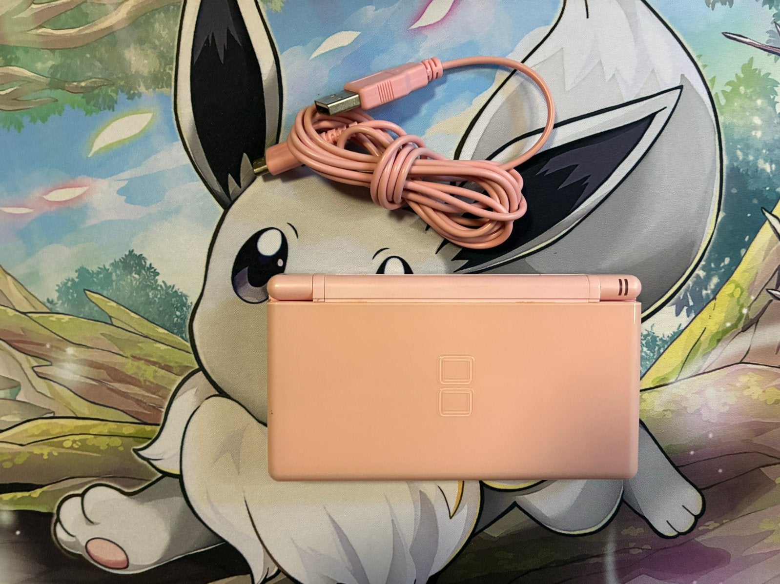 Roze Nintendo DS Lite met oplader, Games en Spelcomputers, Games | Nintendo DS, Ophalen of Verzenden, Zo goed als nieuw