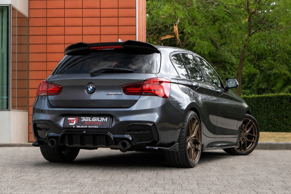 BMW 140 i - HK - Nav Pro - Bronze Details - Leather, Autos, BMW, Cuir, Argent ou Gris, Achat, Phares entièrement LED