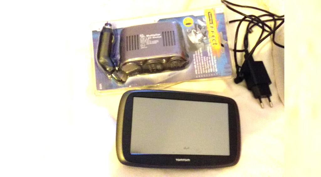 TomTom start 60 + tout les cable, Envoi