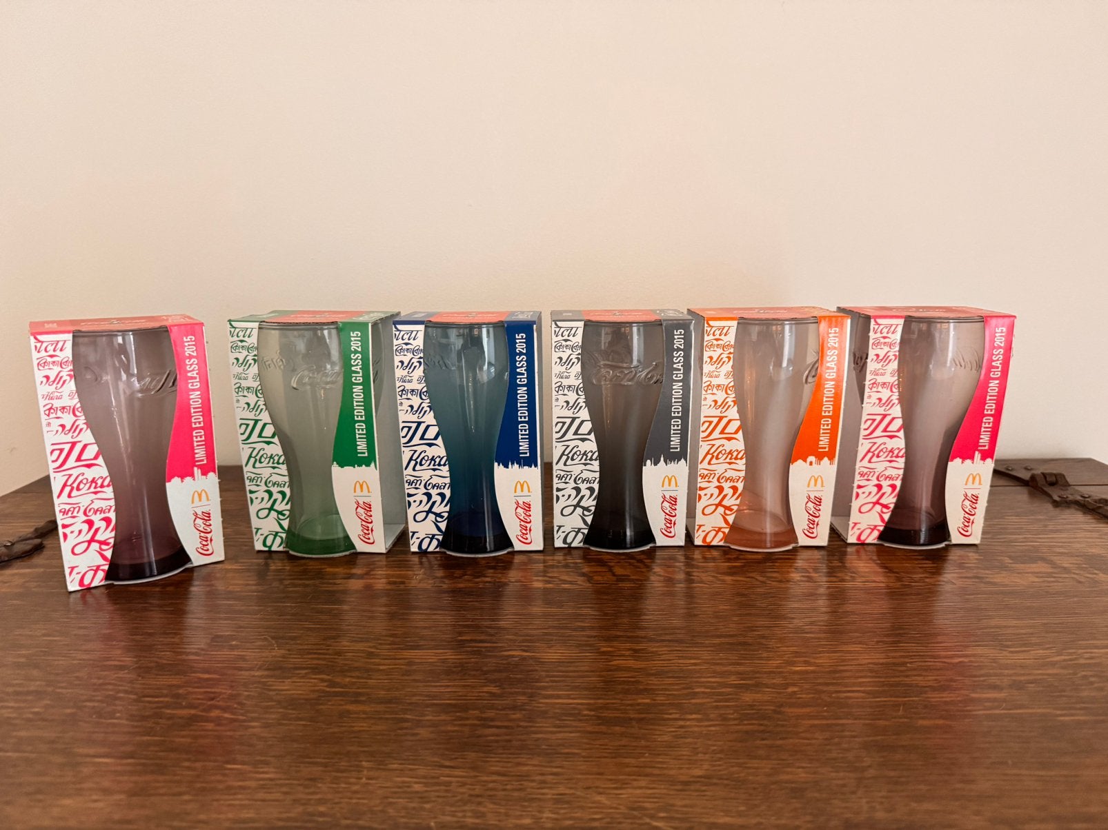 McDonald’s Coca-Cola Limited Edition glazen 2015 set, Verzamelen, Ophalen, Nieuw, Frisdrankglas