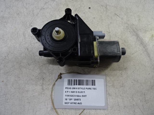 MOTEUR LEVE VITRE ELECTRIQUE AVANT DROIT (9674254380), Utilisé, Droite, Peugeot