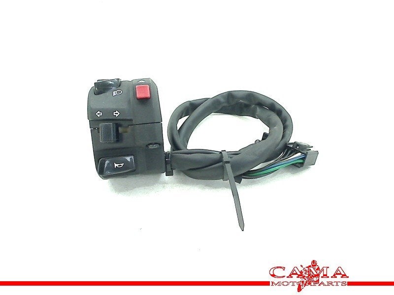 STUURSCHAKELAAR LINKS Suzuki, Dhr. S. di Majo, Gebruikt, Info@cama-motorparts.nl, P.J. Troelstraweg 8 8
3144 CX  MAASSLUIS, NL