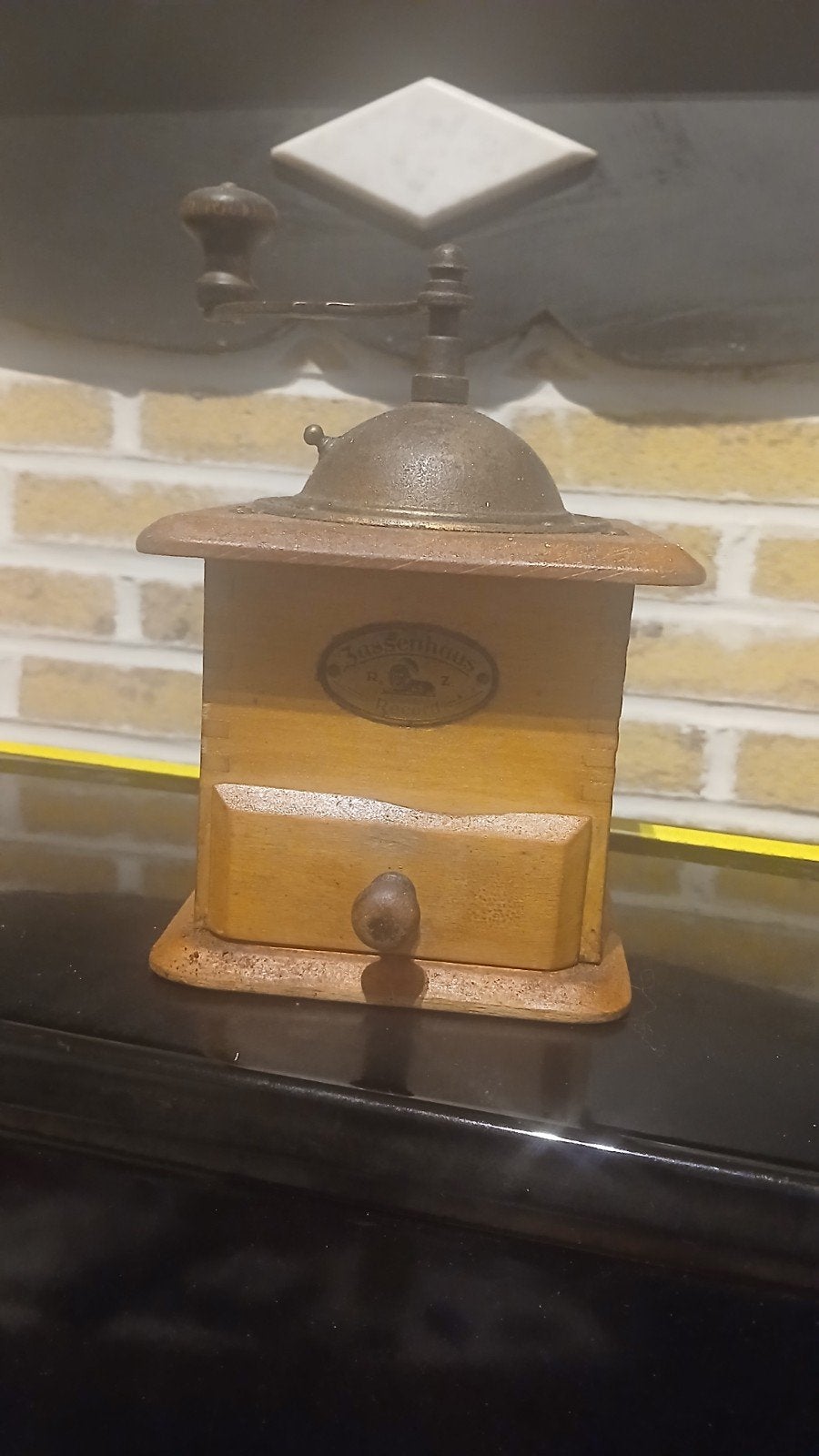 moulin a café zassenhaus, Enlèvement