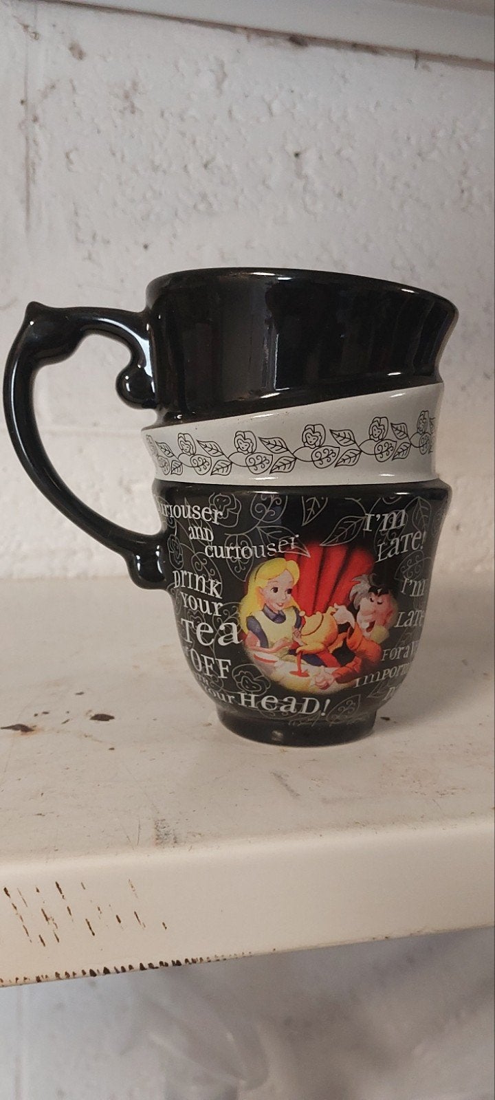 Tasse originale "Alice in Wonderland", Enlèvement ou Envoi, Autres personnages, Neuf, Autres types
