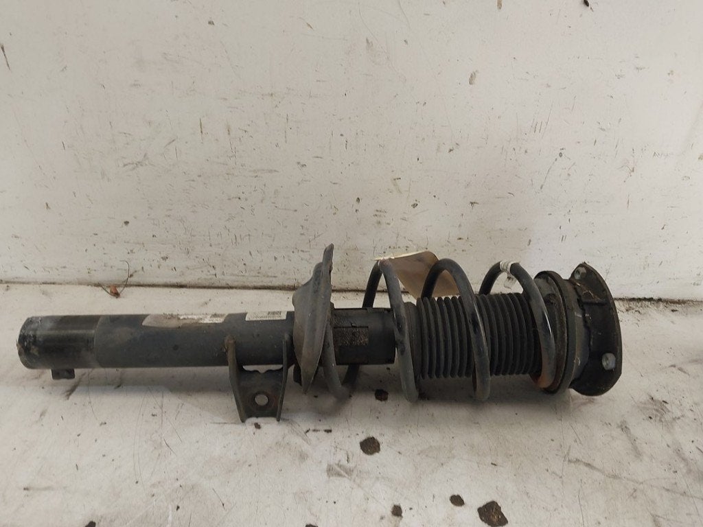 SCHOKBREKER LINKS VOOR Volkswagen Tiguan (AD1), Gebruikt, Volkswagen, Volkswagen AG, Kundenbetreuung@volkswagen.de
