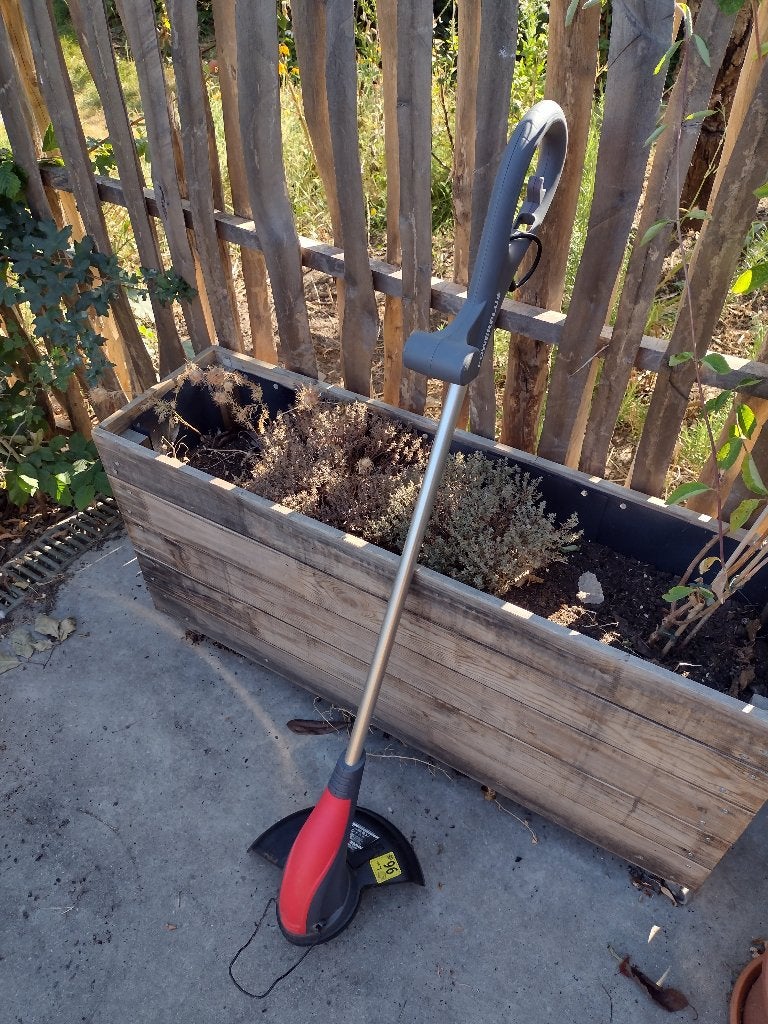 Grastrimmer, Tuin en Terras, Grastrimmers, Ophalen, Zo goed als nieuw, Powerplus, 10 tot 30 cm