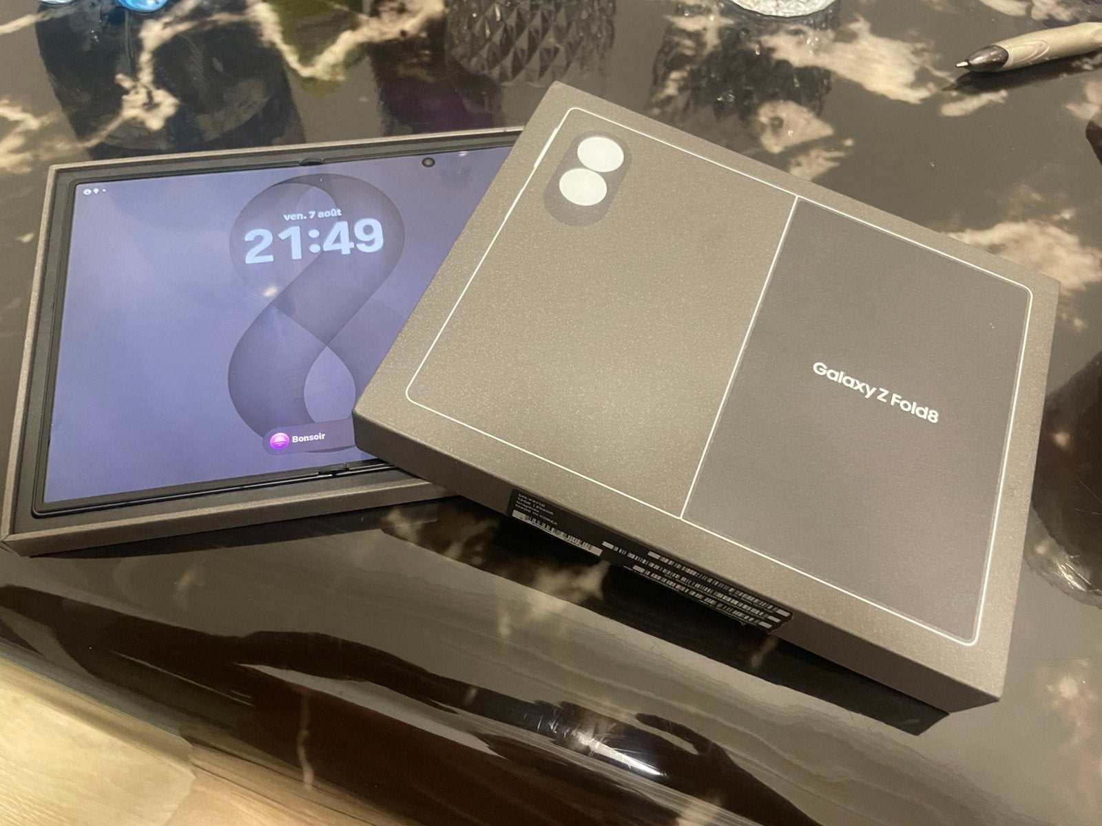 Samsung z fold 8. Echange contre iphone ou vendre, Enlèvement, Comme neuf