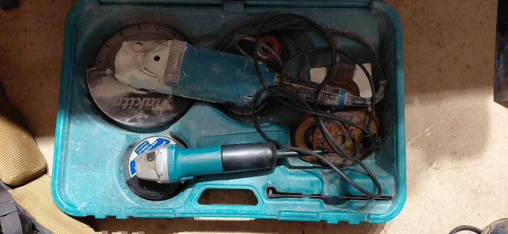 Makita meuleuses d'angle 230 et 125, Bricolage & Construction, Enlèvement, Utilisé, Meuleuse d'angle