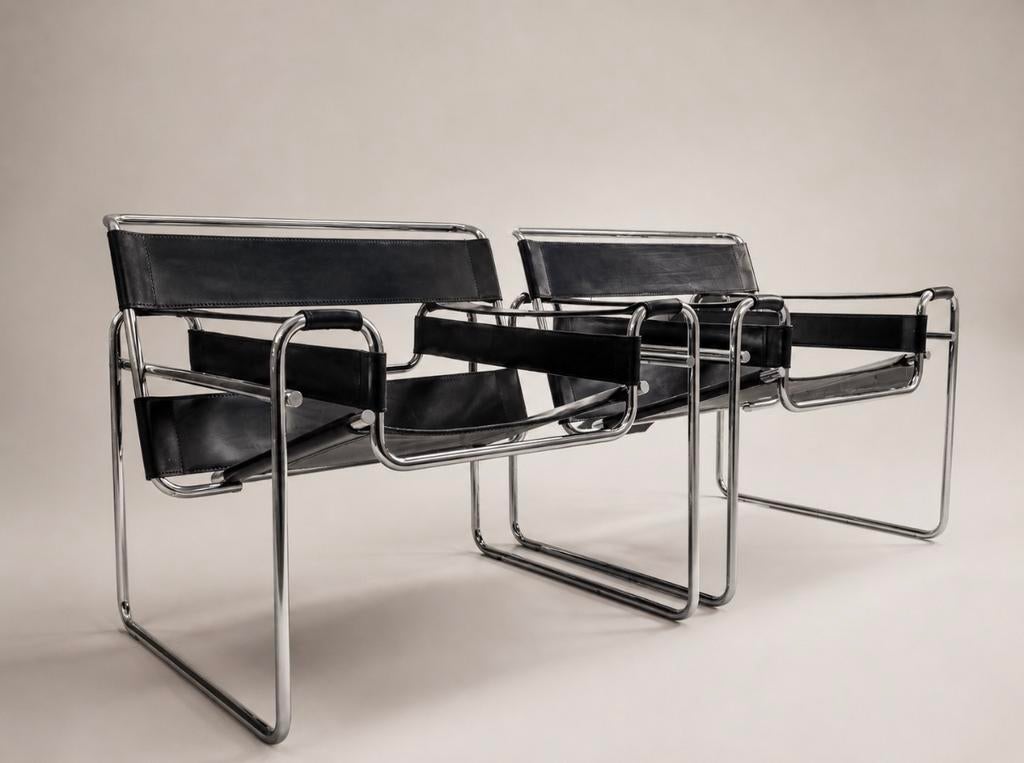 2 Vintage Wassily Chairs, Marcel Breuer,Fasem, Italy, ca80s, Antiquités & Art, Antiquités | Meubles | Chaises & Canapés, Enlèvement