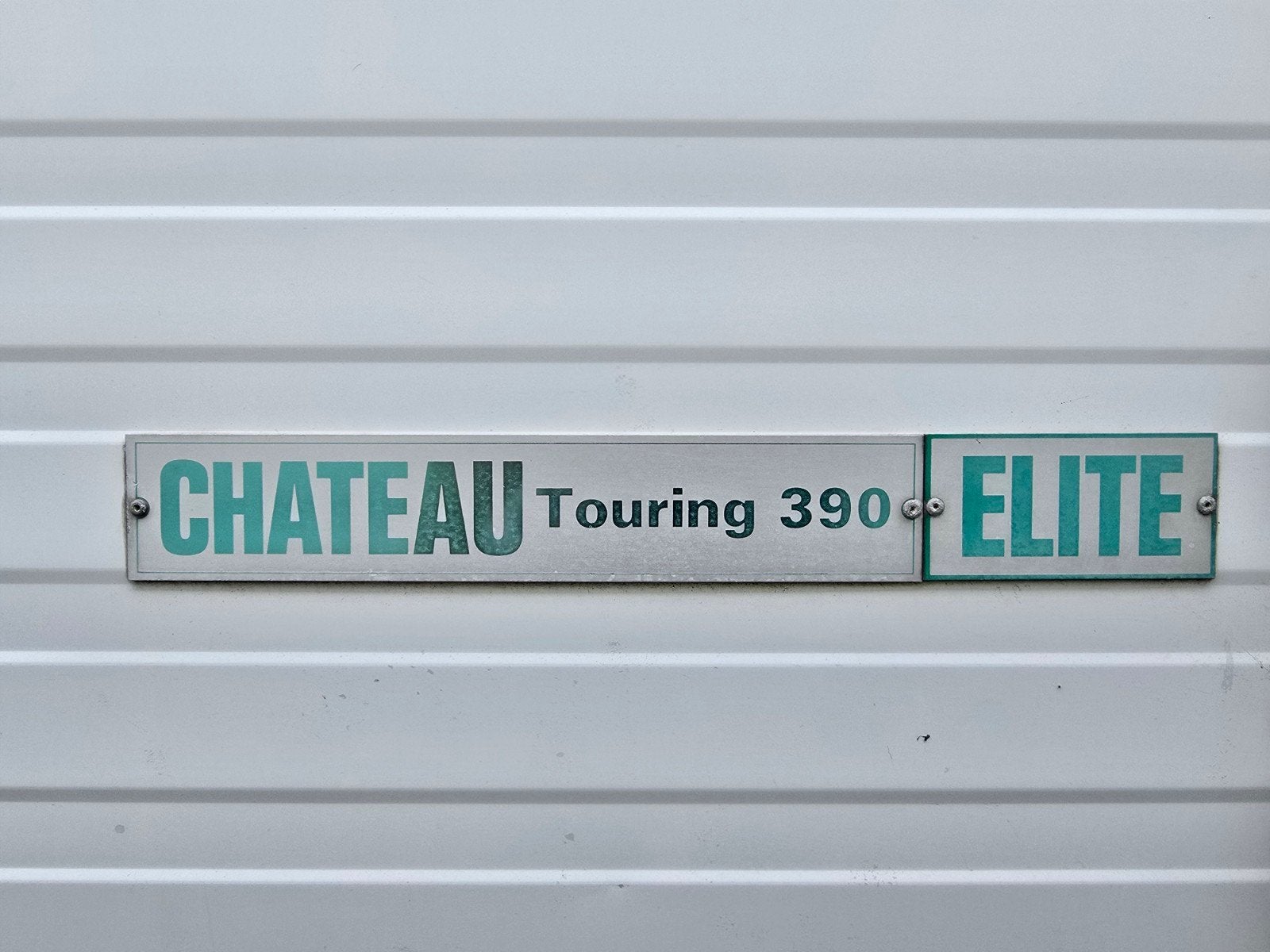 « Offre » de vente rapide de remorques à venir chercher vous, Entreprise