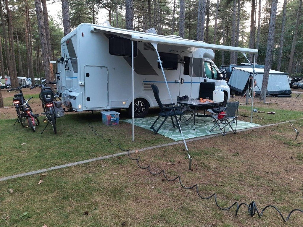 Camper halfintegraal - Sun Living S70SL, Caravans en Kamperen, Luifel, Ringverwarming, Particulier, Sun Living