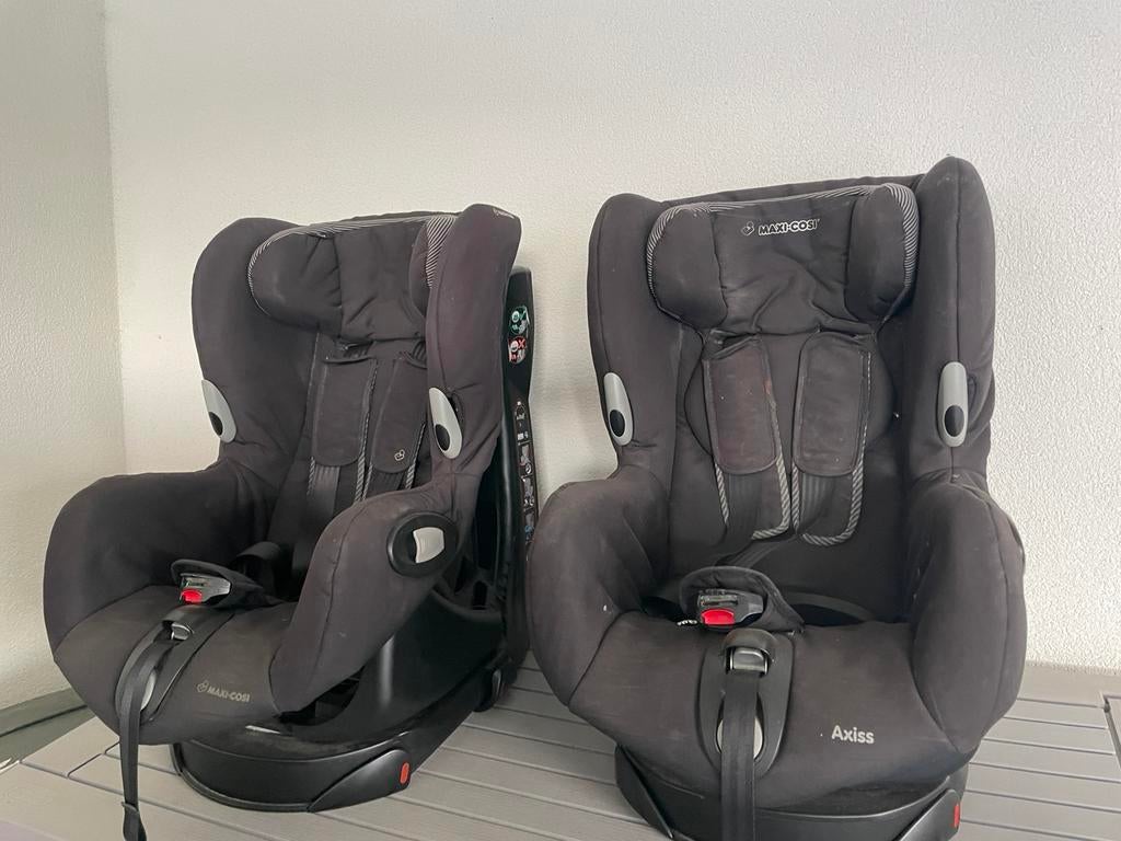 2 autozitjes maxi cosi axiss, Ophalen, Gebruikt, Maxi-Cosi