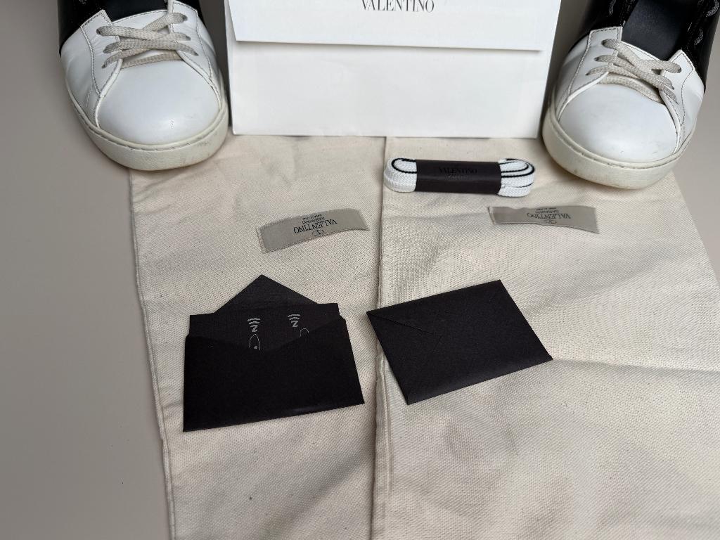 Baskets Valentino Garavani Uomo, taille 42, Valentino Garavani, Comme neuf, Enlèvement, Blanc