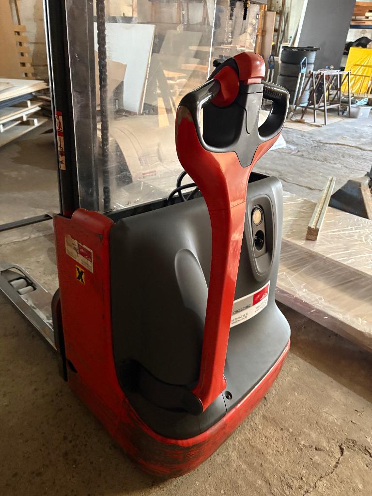 Linde stapelaar, Ophalen, Linde, Tot 1000 kg, Heftruck