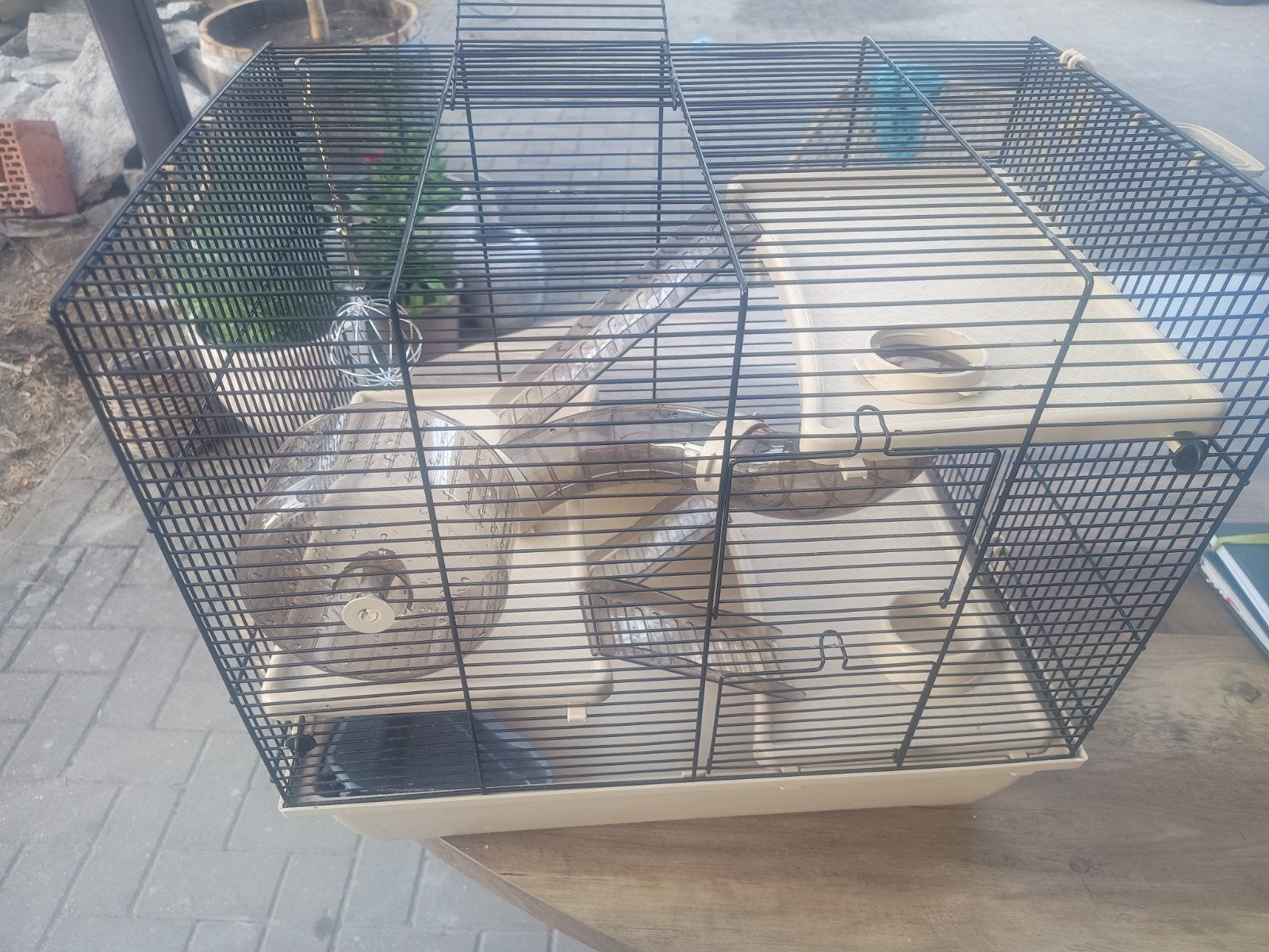 Hamsterkooi, Ophalen