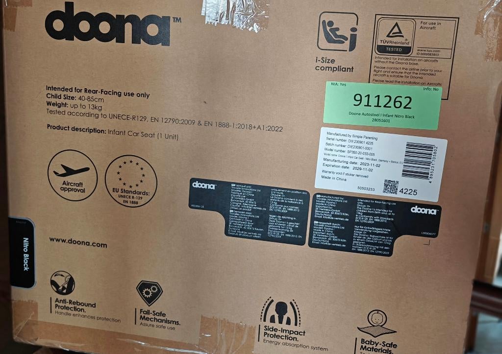Doona I Nitro black 0-13 kg plus gratis toebehoren, Kinderen en Baby's, Buggy's, Zo goed als nieuw, Overige merken, Regenhoes