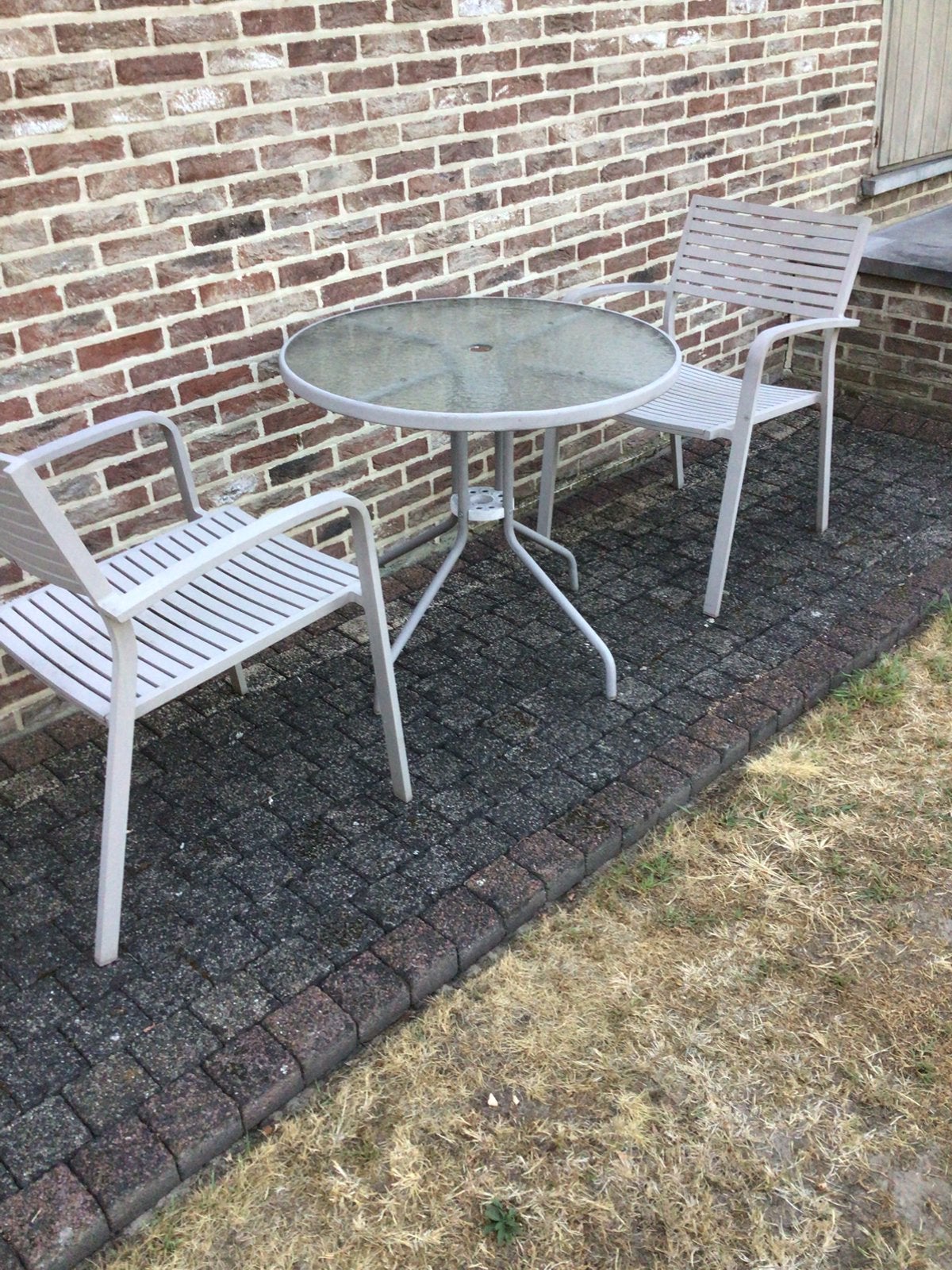 Tuinset ronde tafel blad in glas twee stoelen in aluminium, Ophalen, Aluminium, Tuinset