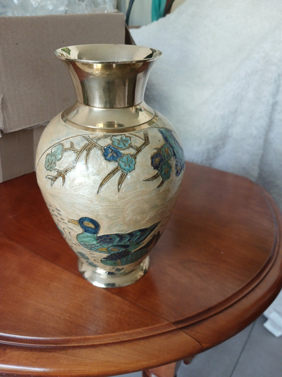 vase emaille cloisonne  bordure laiton  India, Ophalen of Verzenden