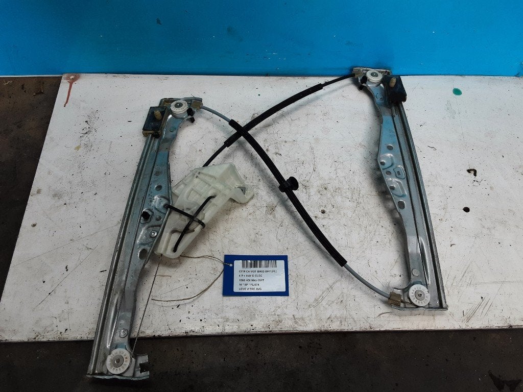RAAMMECHANIEK LINKS VOOR Citroën C4 Cactus (0B / 0P), Gebruikt, Citroën, Mevr. I. Hauben, Rue de l'Espoir 34 34
4030  GRIVEGNÉE, BE