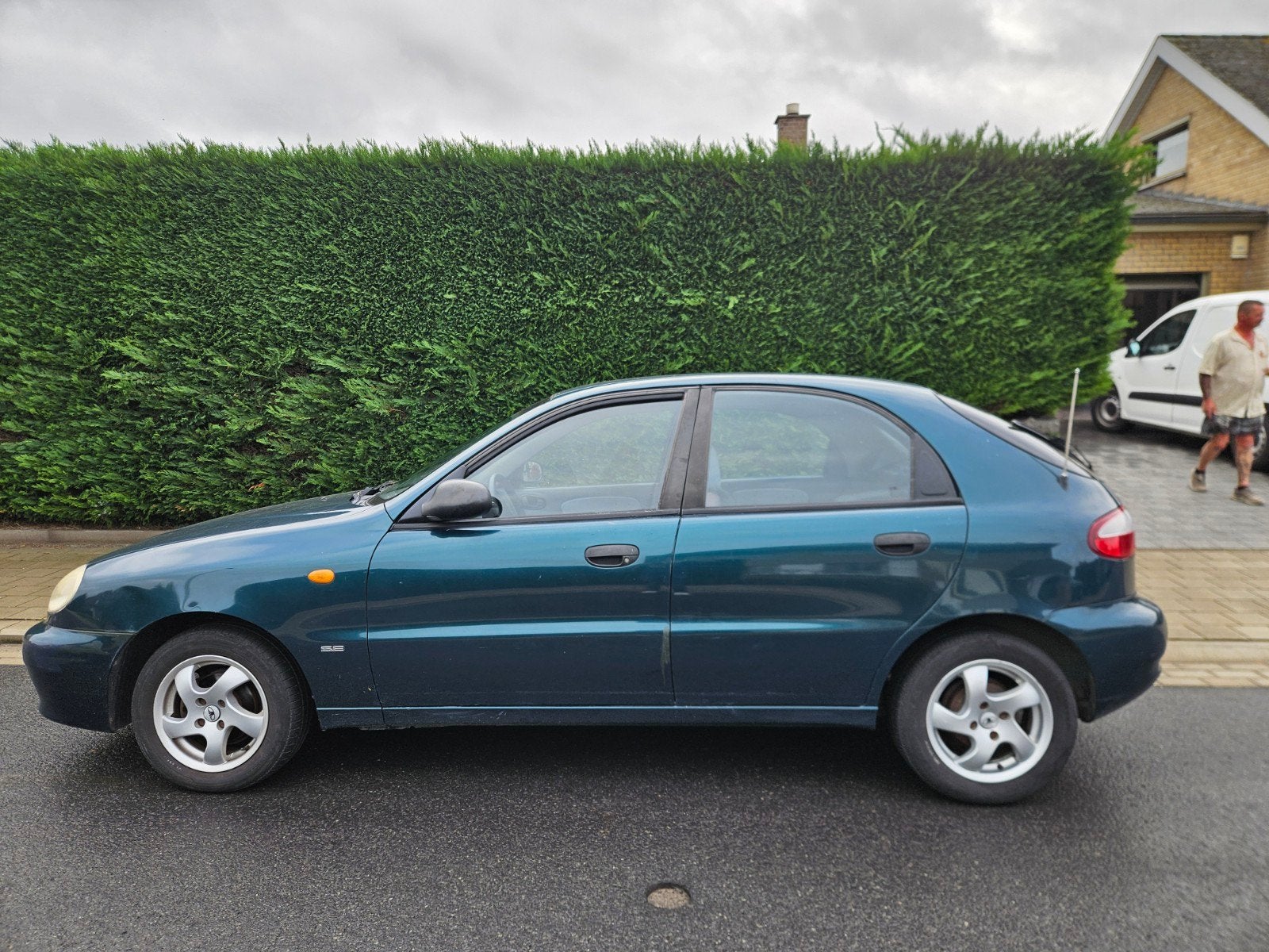 Daewoo Lanos 1.5 Benzine – 2001 – Slechts 61.008 km!, Auto's, Lichtmetalen velgen, 4 cilinders, Blauw, Handgeschakeld