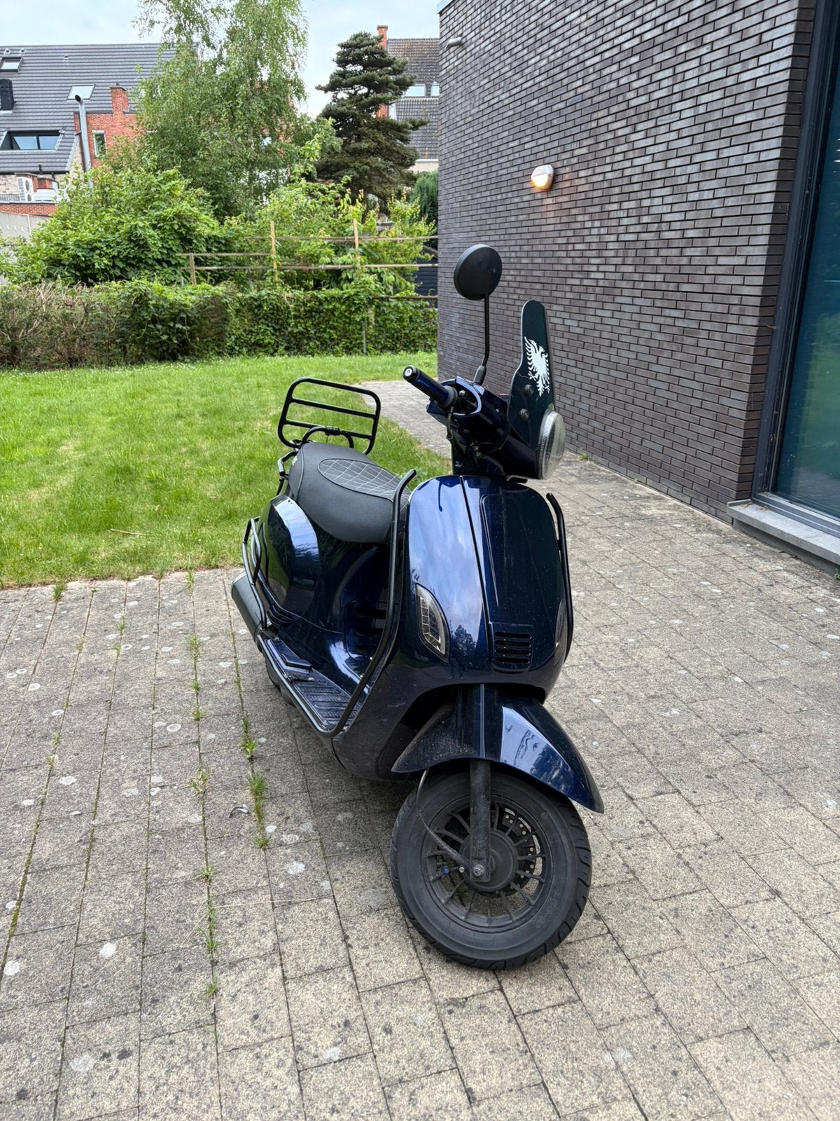 80cc GTS Toscana A klasse, Fietsen en Brommers, Snorfietsen en Snorscooters, Zo goed als nieuw, Benzine, Ophalen, Overige merken