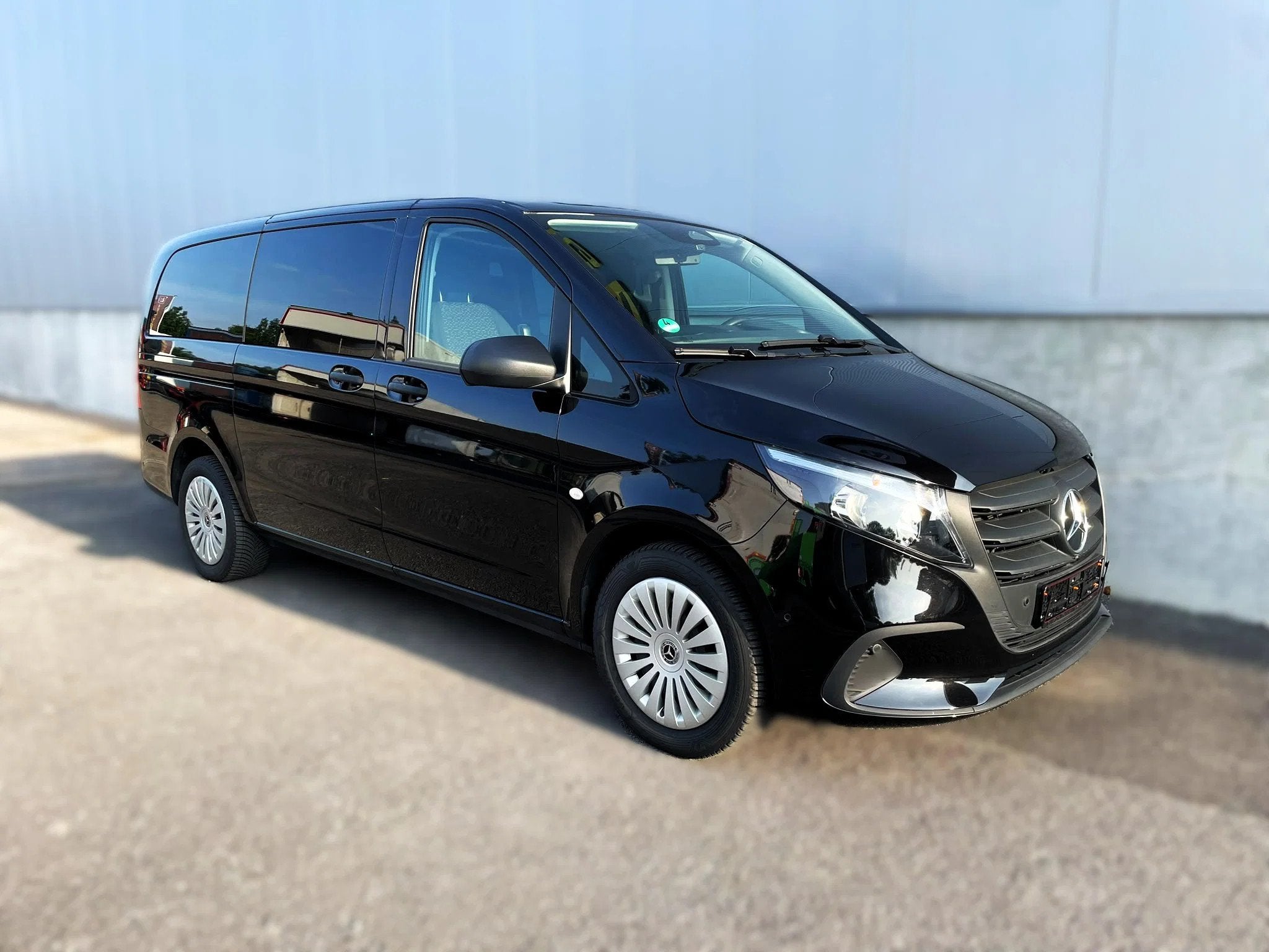 Mercedes-Benz Vito *8zitpl*Navi*360°cam*AHK 2,5t*Zetelverwa, Autos, Mercedes-Benz, 8 places, Achat, Entreprise, 2008 kg