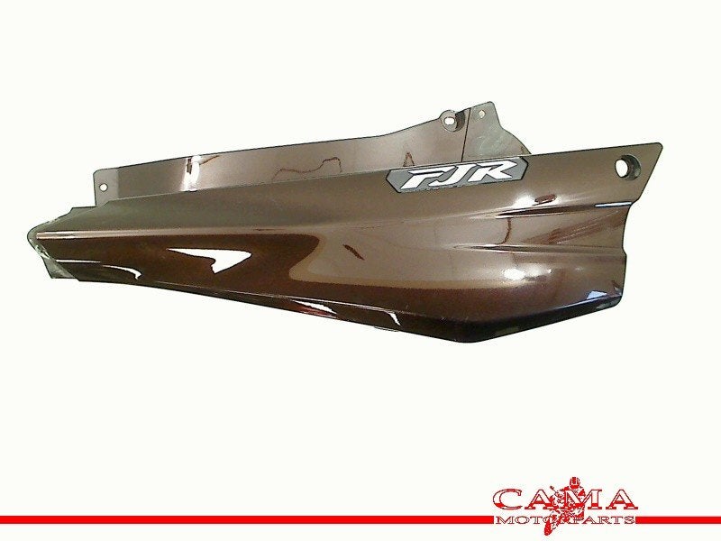 COQUE CÔTÉ DROIT Yamaha, Motos, Dhr. S. di Majo, Utilisé, Info@cama-motorparts.nl, P.J. Troelstraweg 8 8
3144 CX  MAASSLUIS, NL