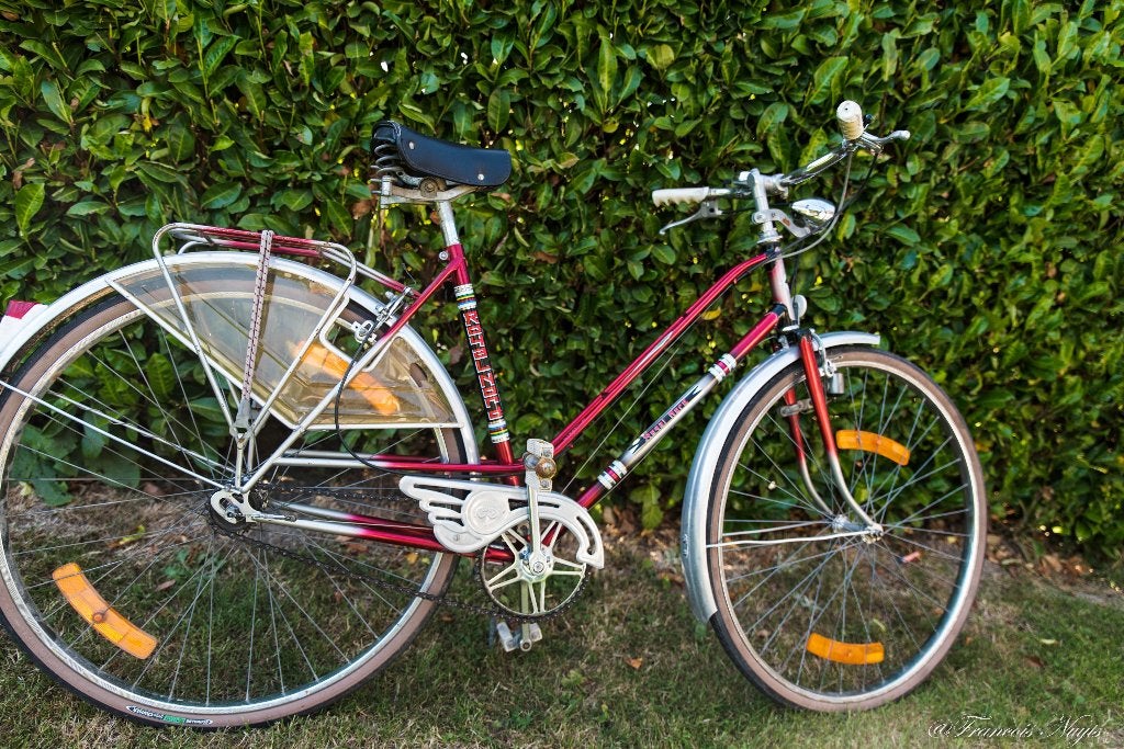 Vélo rétro pour fille, Frein sur jante, 26 pouces ou plus, Comme neuf, Enlèvement