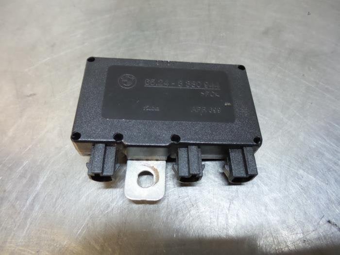 Radio module van een BMW 3-Serie (3-Serie 98-), Auto-onderdelen, Elektronica en Kabels, BMW, Gebruikt, Ophalen of Verzenden