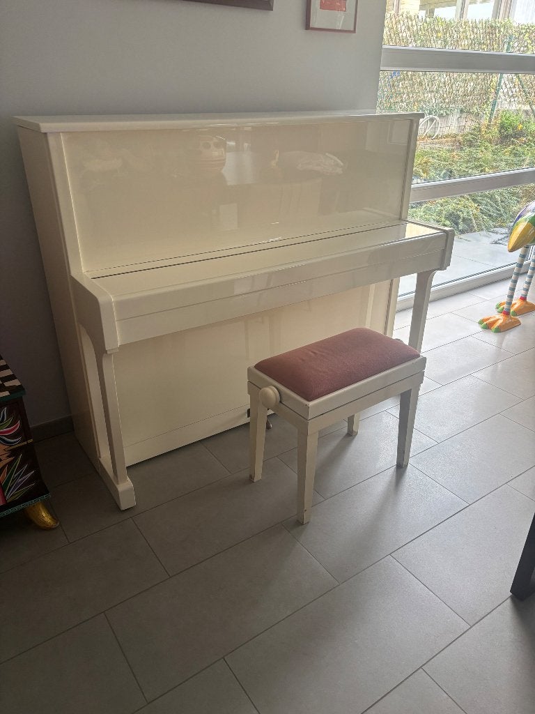 Piano droit blanc avec banquette, Enlèvement, Utilisé, Blanc, Piano