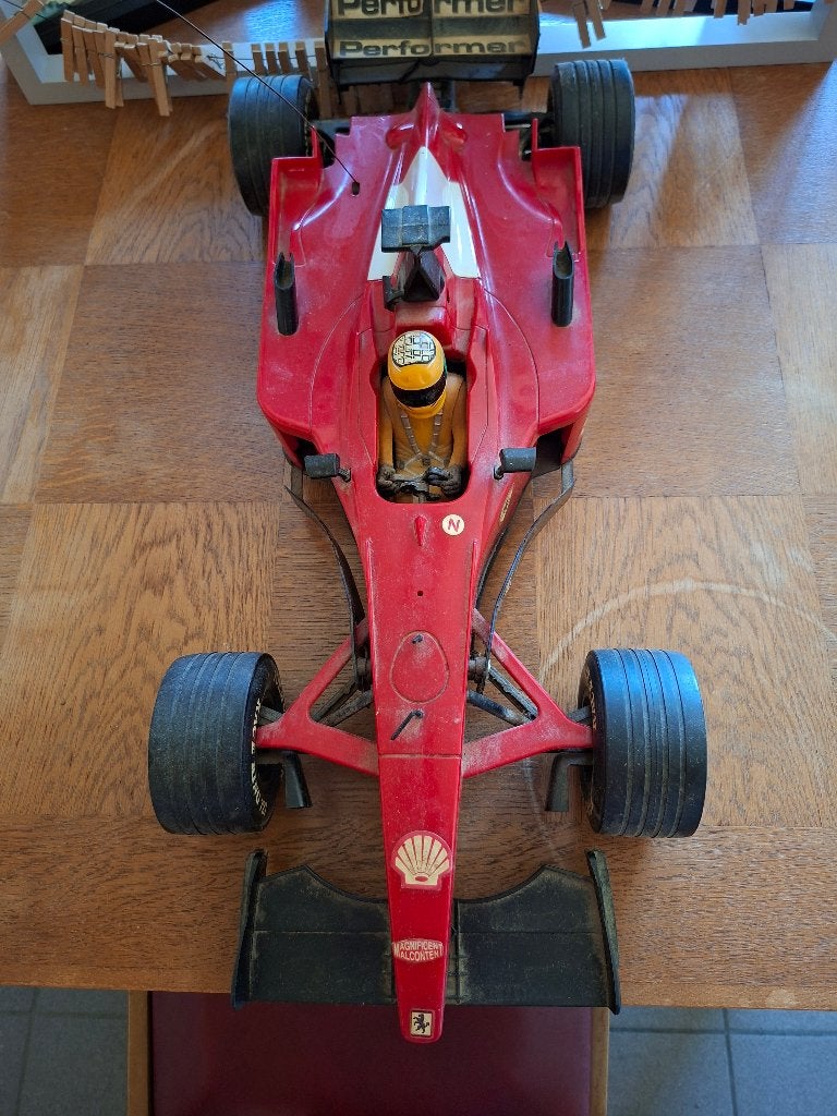 Grote Vintage RC Formule 1 Ferrari - (56cm!), Ophalen, Gebruikt, Formule 1