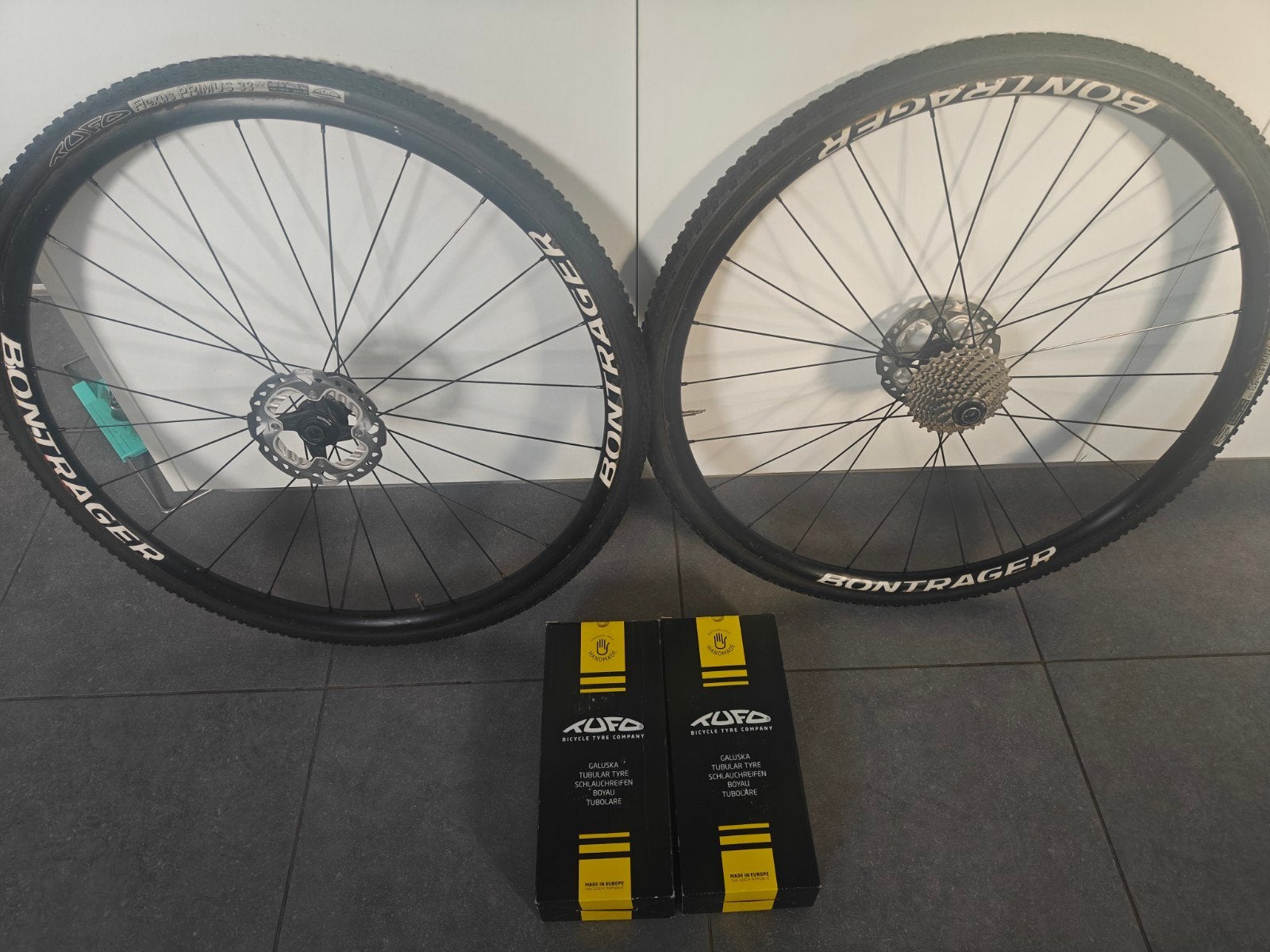trainingswielen alu bontrager tubewielen met tufo tubes, Ophalen