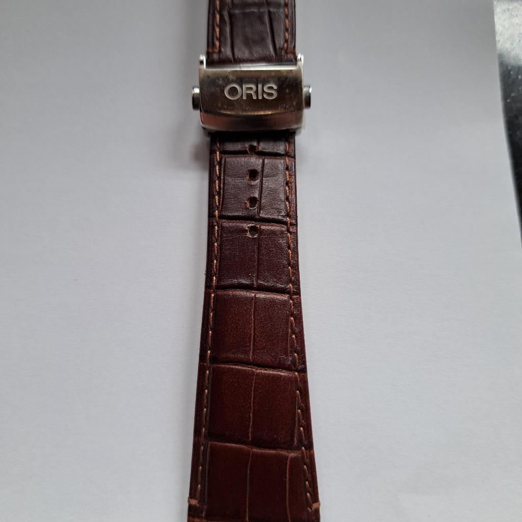 Cuir oris,  boucle d eployante neuf jamais utilisé, Enlèvement ou Envoi, Neuf, Autres couleurs, Cuir