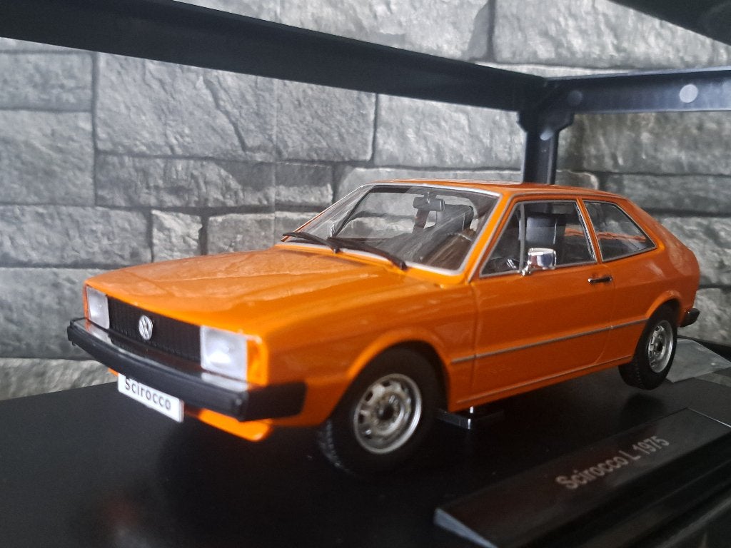 !!PROMOTIONS!! VW VOLKSWAGEN SCIROCCO L 1975 1/18ème, Hobby & Loisirs créatifs, Neuf, Autres marques, Voiture, Enlèvement ou Envoi