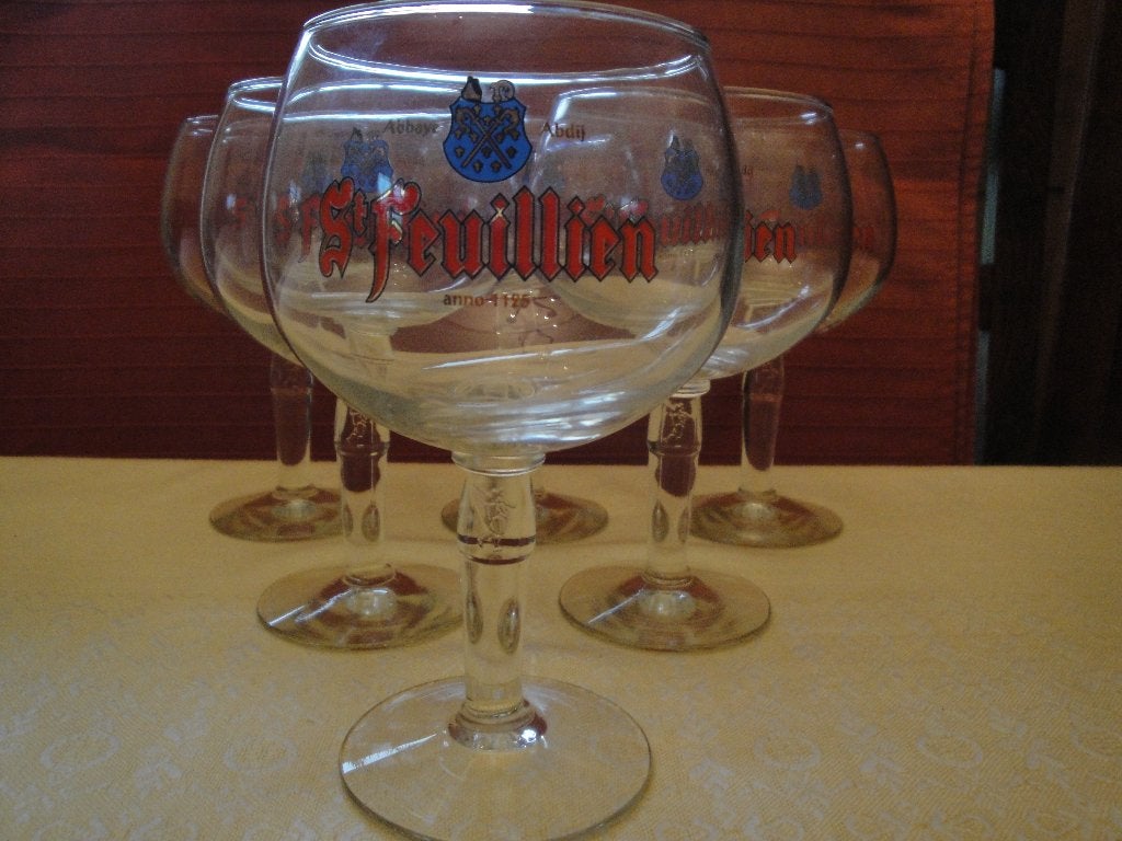 VERRES A BIERE SAINT FEUILLIEN 6 VERRES NEUFS, Enlèvement, Neuf, Verre ou Verres, Autres marques