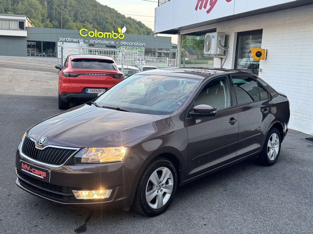 Skoda Rapid/Spaceback RABID 1200 ESSENCE BERLINE 4 PORTES GP, Autos, 1197 cm³, Argent ou Gris, Achat, Euro 6