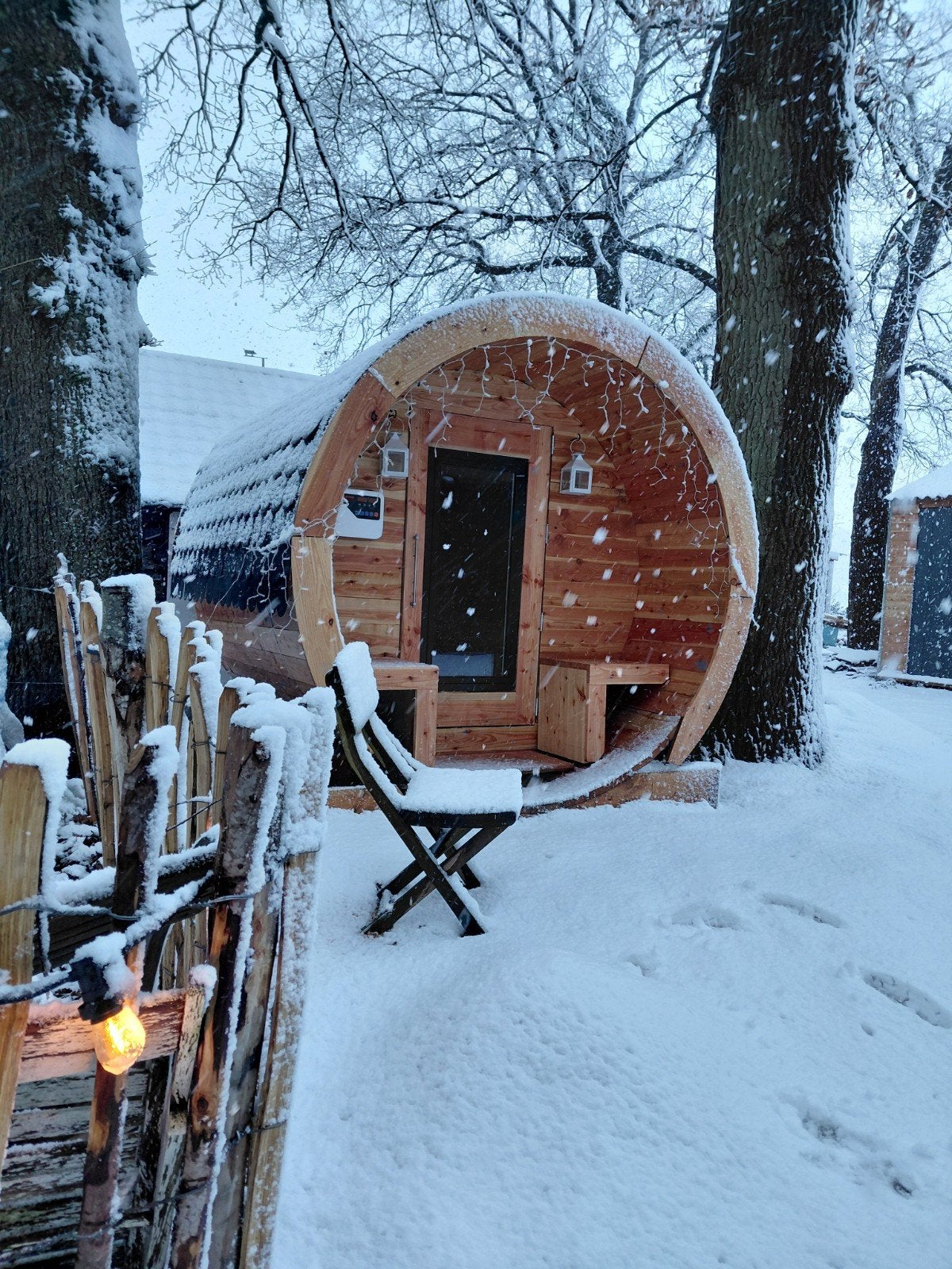 Gebruikte Lig Sauna | barrelsauna |  buitensauna | 8 pers., Sports & Fitness, Enlèvement, Utilisé, Finlandais ou Traditionnel