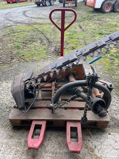 Barre Faucheuse à doigts, Zakelijke goederen, Ophalen