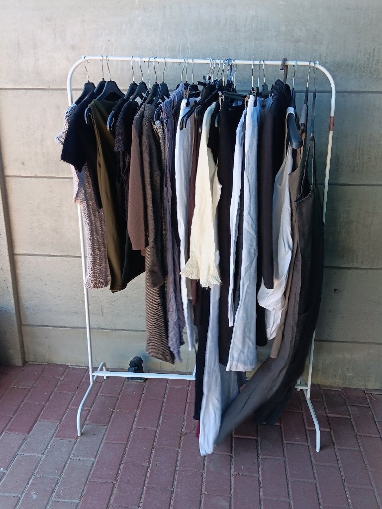 Sara Pacini kledingset (50 stuks), Kleding | Dames, Broeken en Pantalons, Autre, Ophalen, Zo goed als nieuw, Maat 42/44 (L)