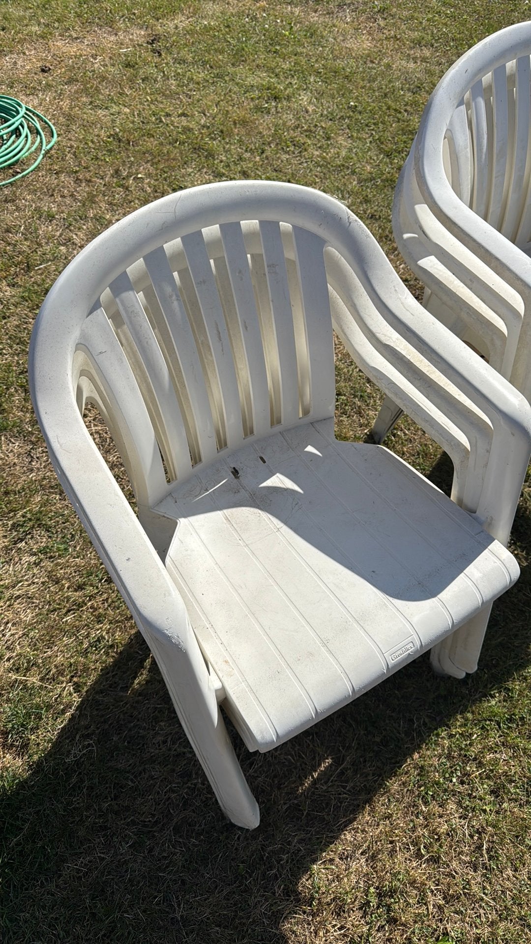 8 tuinstoelen stapelbaar, Ophalen, Gebruikt