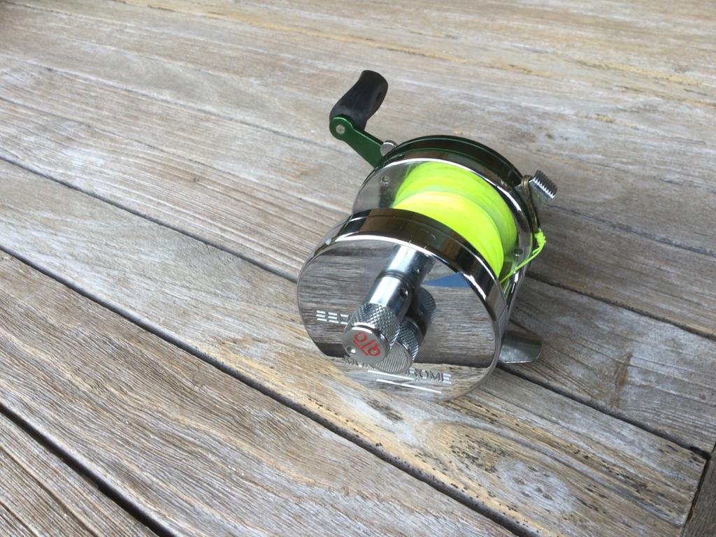 Zeevissen (casting reels), Watersport en Boten, Verzenden, Zo goed als nieuw